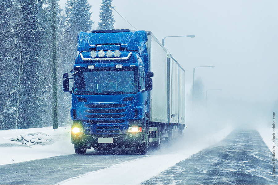 Guida dei camion nella stagione invernale consigli per i trasportatori